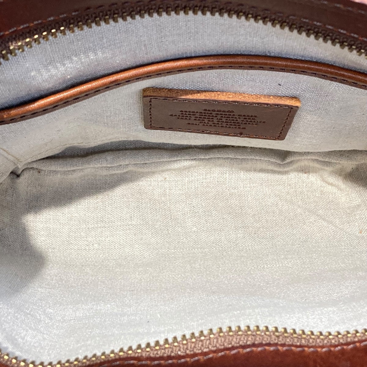 Herbie Latch Shoulder Bagショルダーバッグ
