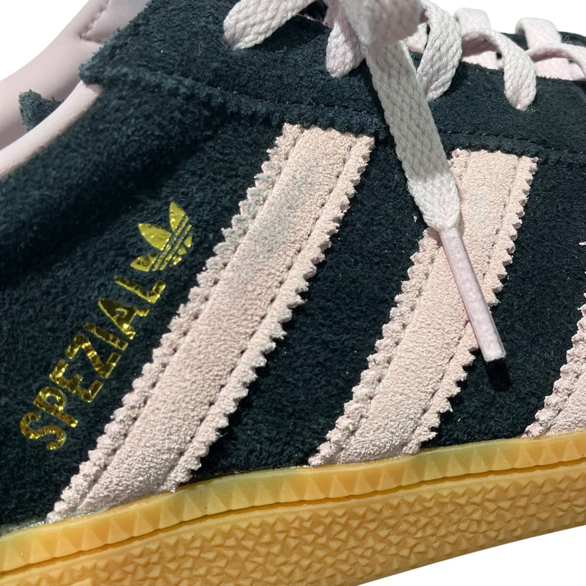 Handball SpezialスニーカーIE5897