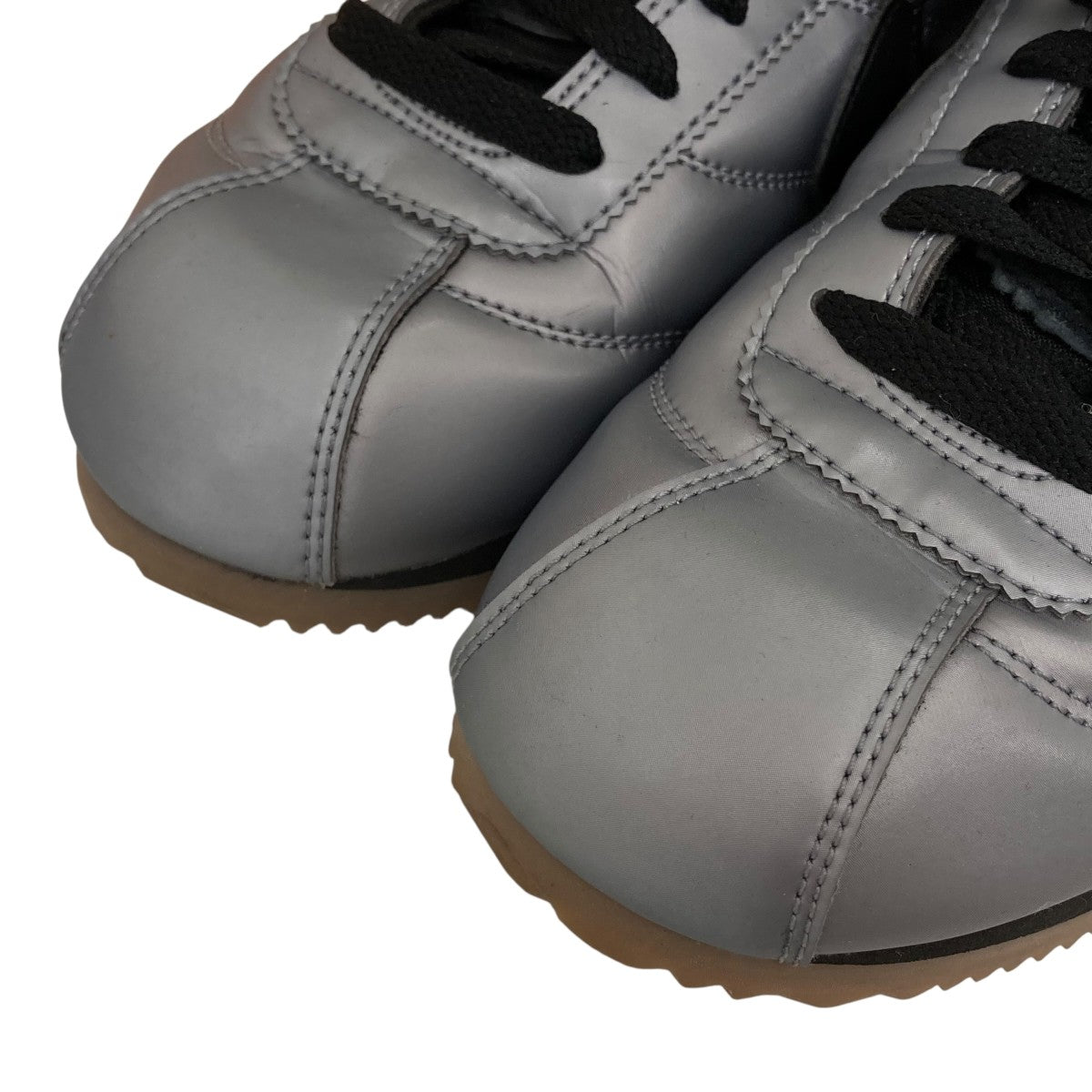 ローカットスニーカー　NIKE CORTEZ SE MTLC COOLHQ3490-099