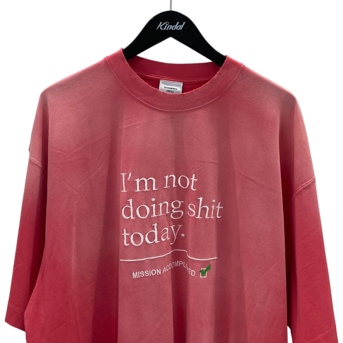 I’m not doing shit todayダメージ加工TシャツUE63TR320P