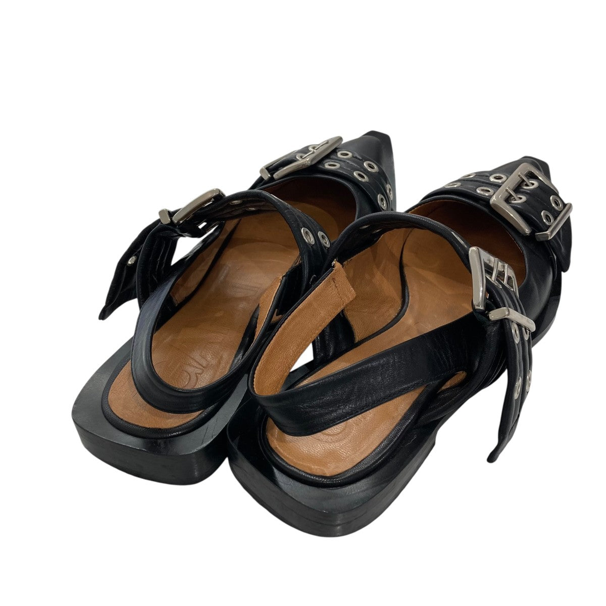 FEMININE BUCKLE BALLERINA NAPACKサンダル