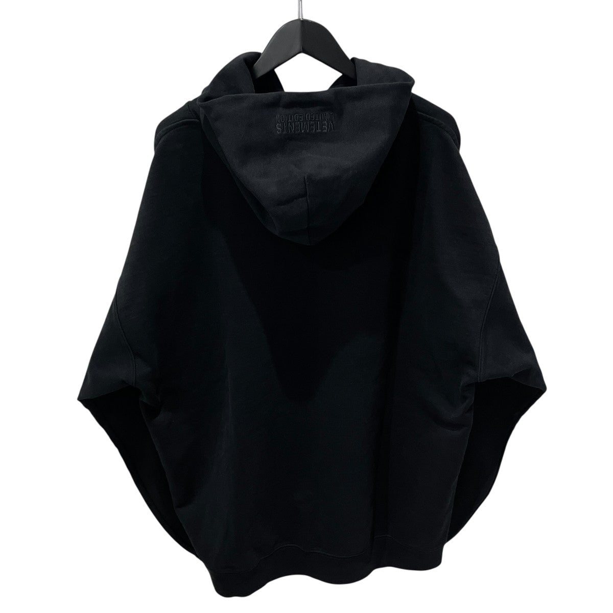 Black hoodie with logo embroideryフーディーUA53HD260B