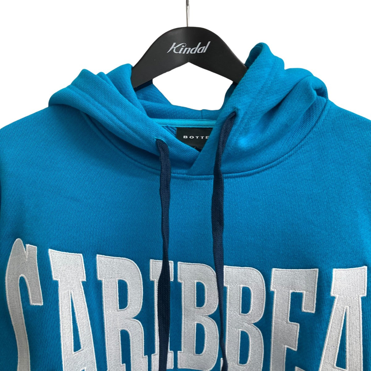 HOODIE CARIBBEAN COUTURE EMBROIDERYスウェットMN6016C J006