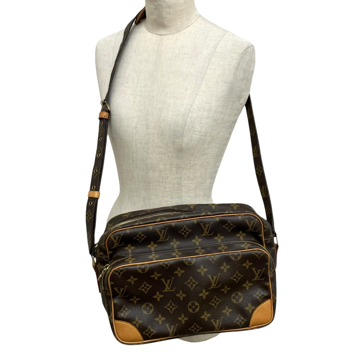 LOUIS VUITTON(ルイヴィトン) ナイルショルダーバッグM45244 M45244
