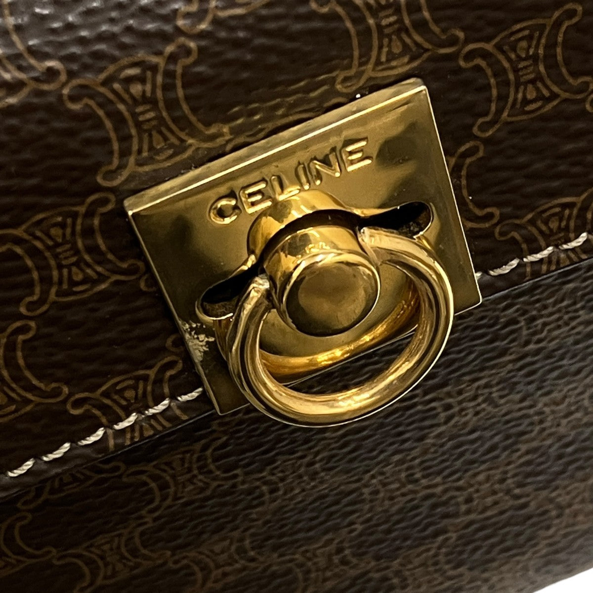 ショルダーバッグ