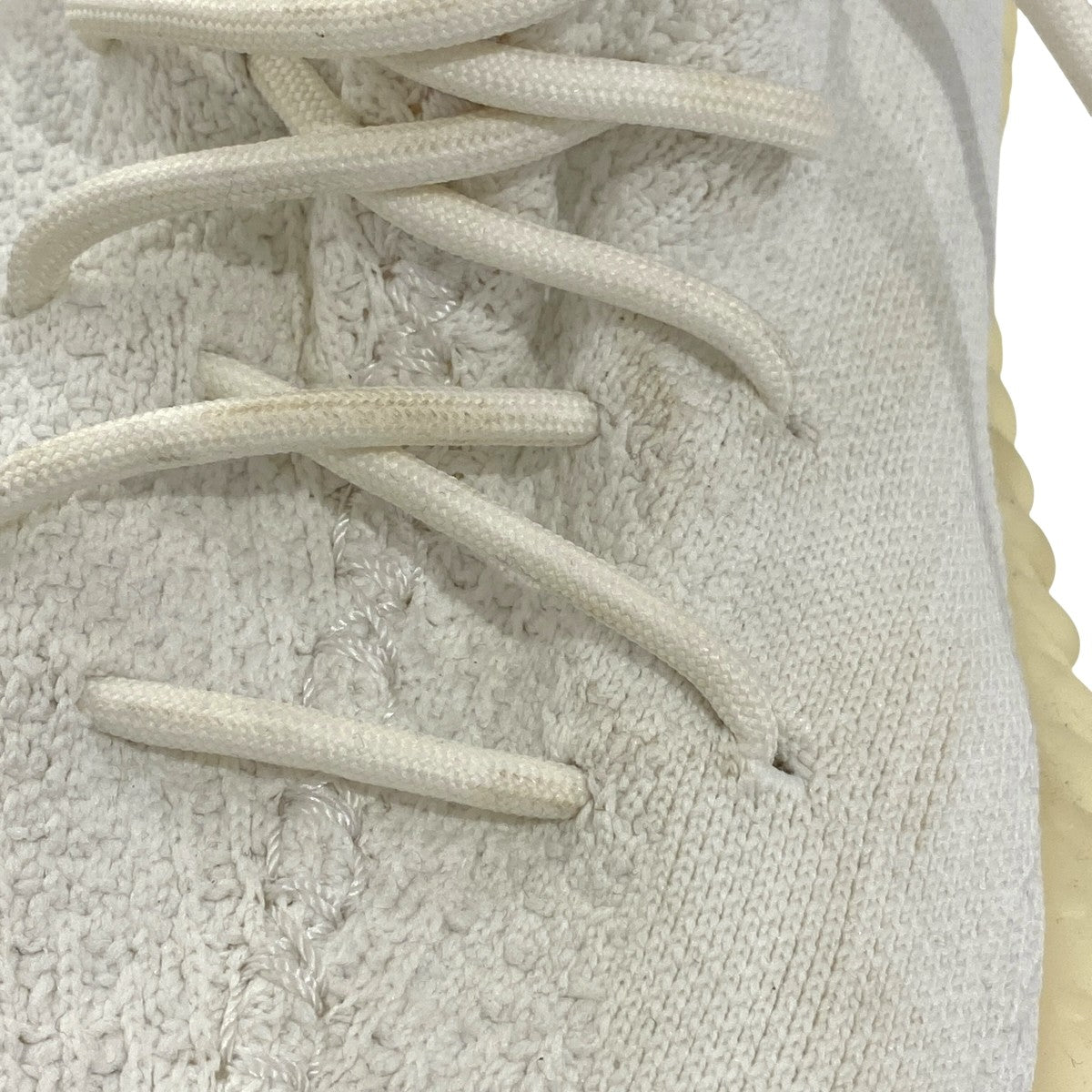 CP9366 Yeezy Boost 350 V2スニーカー