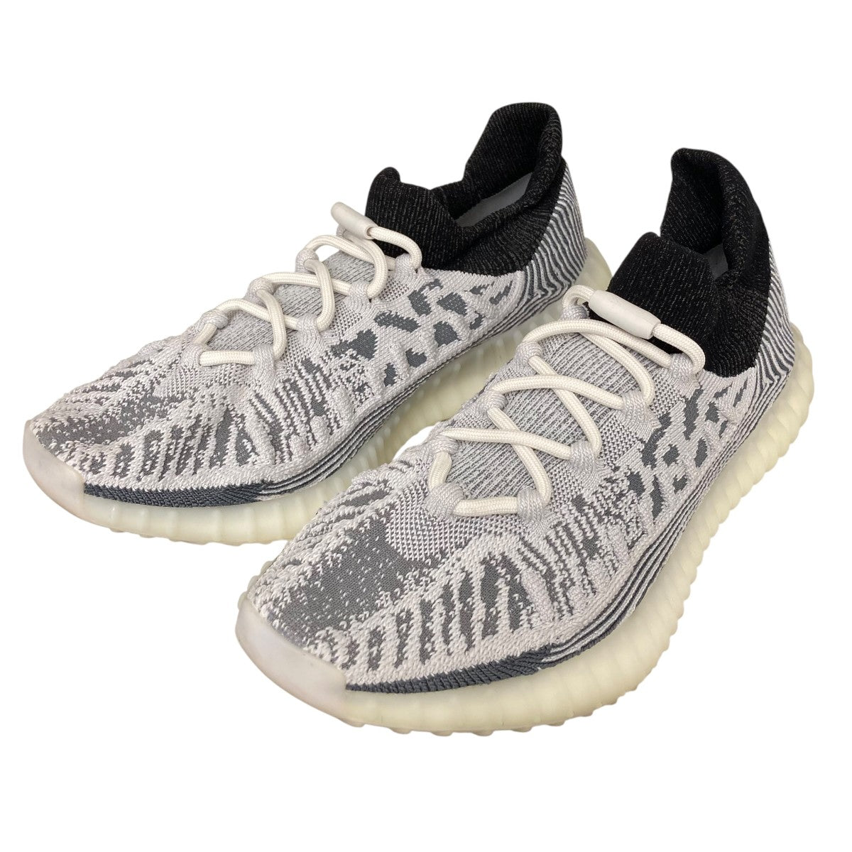 スニーカーIG9608