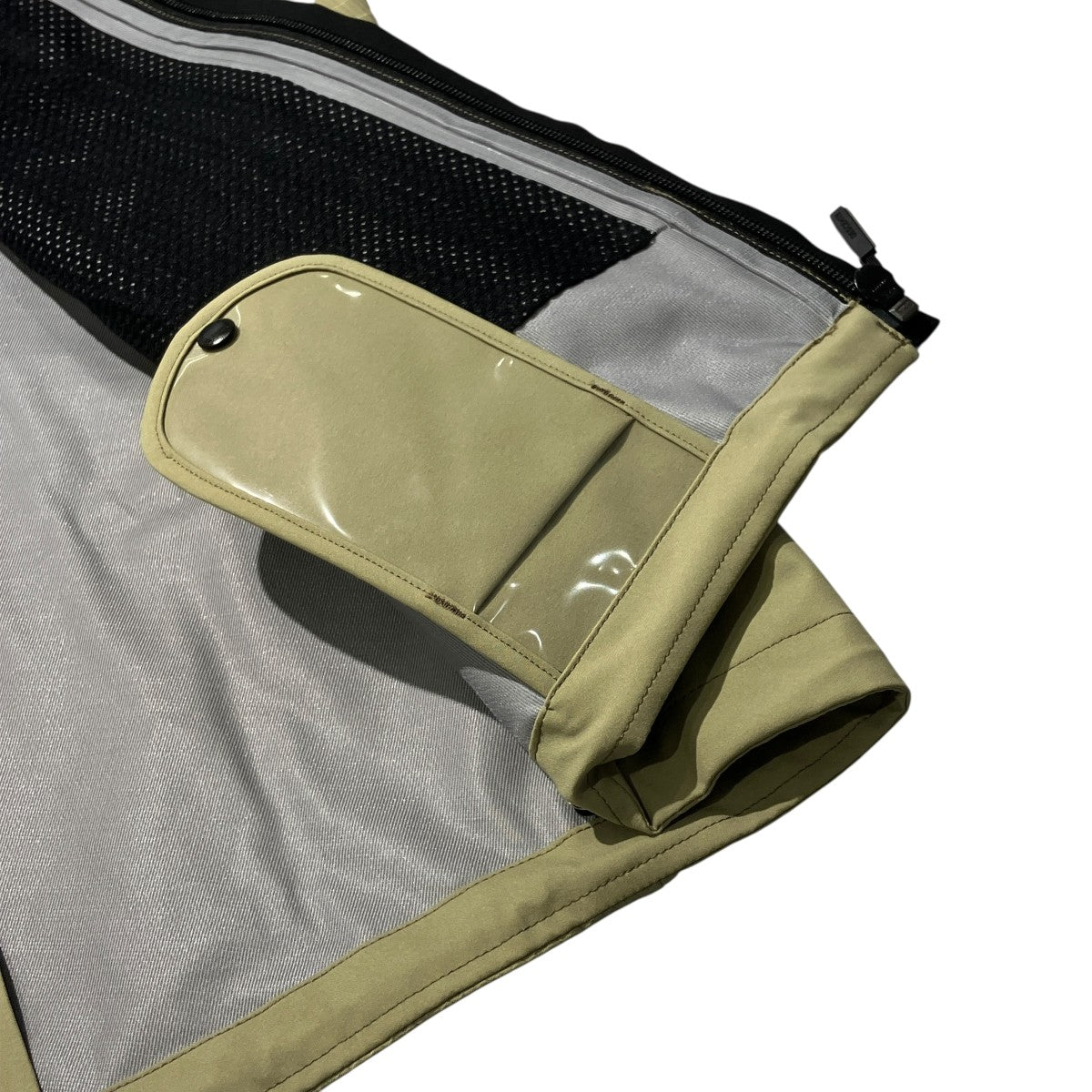 DESCENTE SCHEMATECH 3L-SHELL JACKETマウンテンパーカーDWUQJK57A 古着・中古-5枚目のアイテム画像