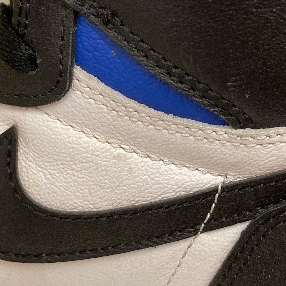 AIR JORDAN 1 RETRO HIGH OG ROYAL TOEスニーカー555088-041
