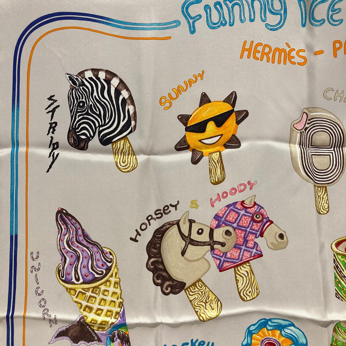 FUNNY ICE CREAMスカーフ