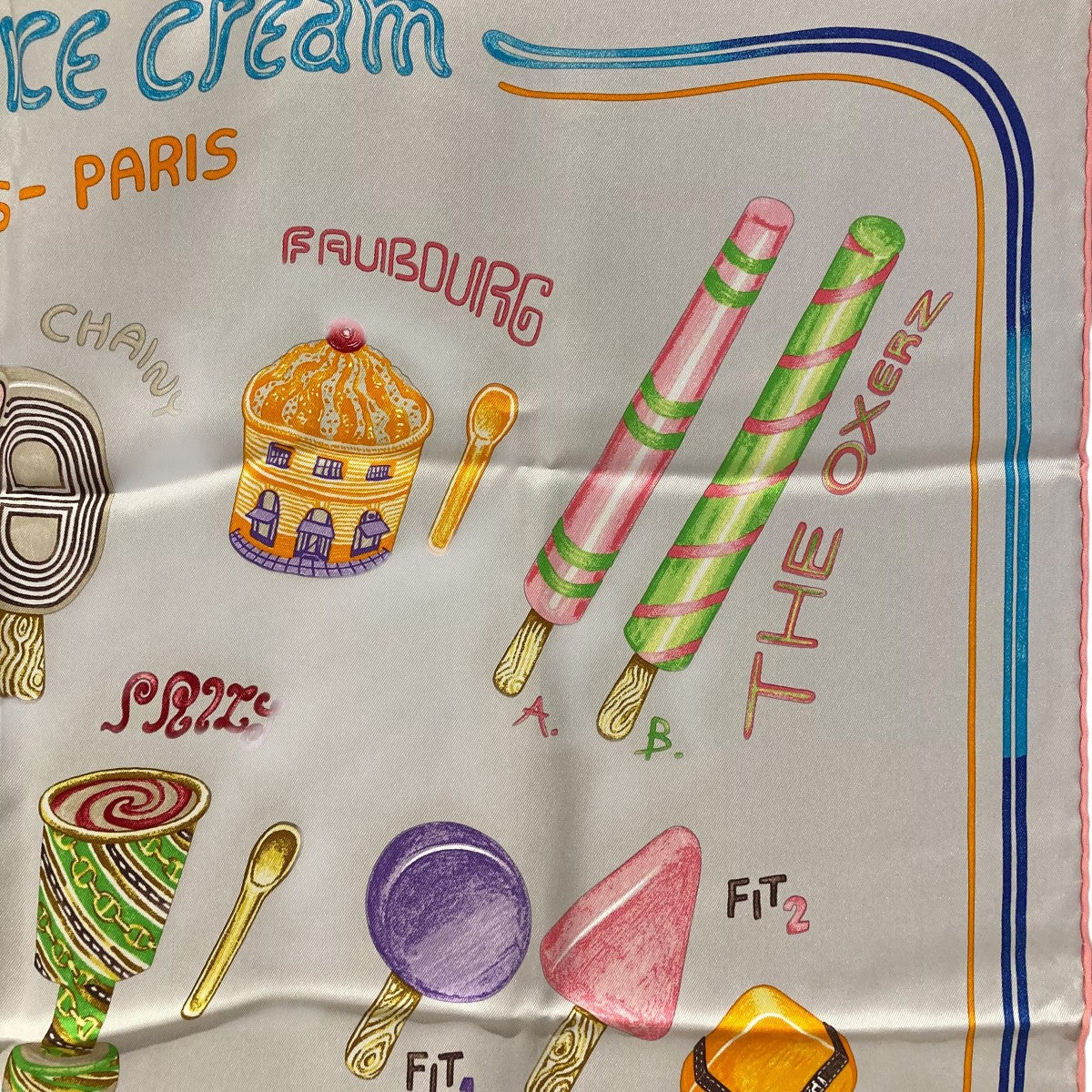 FUNNY ICE CREAMスカーフ