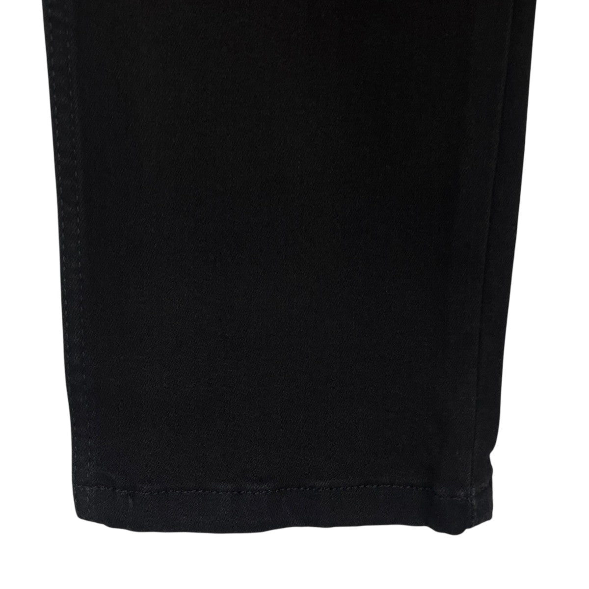 VAN WINKLE BLACK LABELデニムパンツ