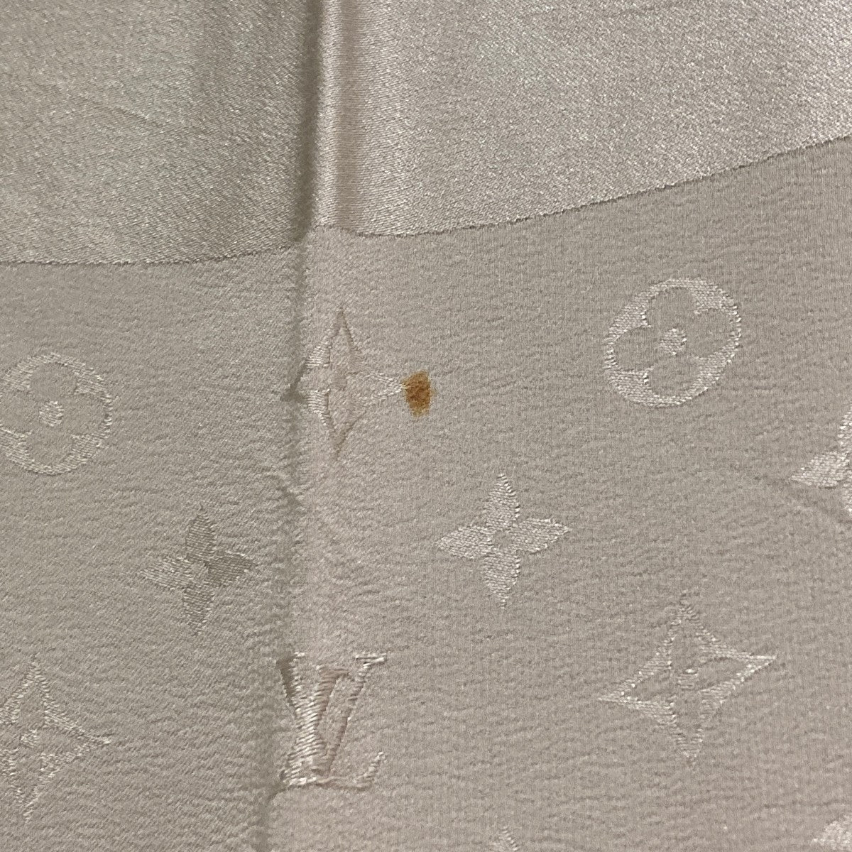 モノグラムシルクスカーフ