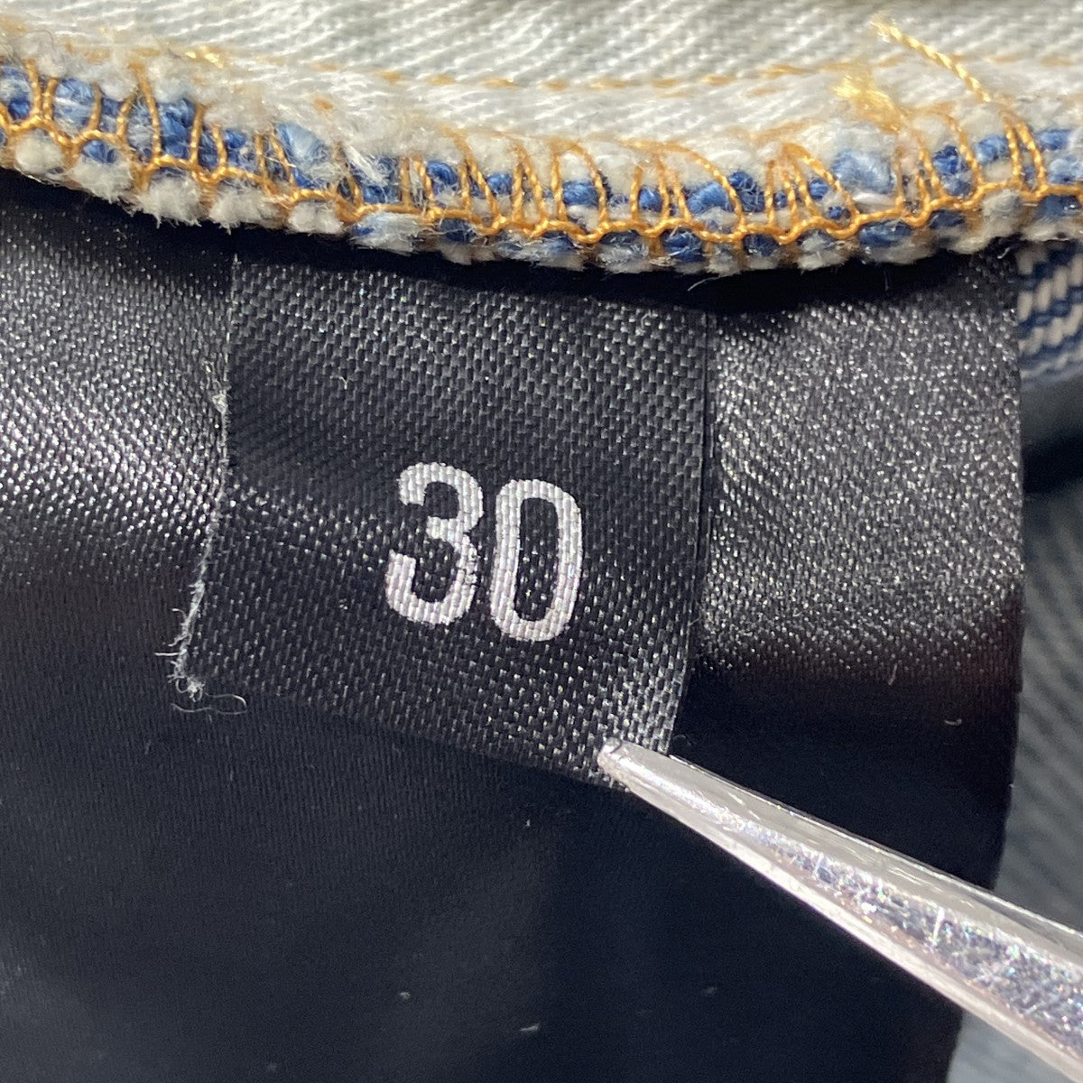 VETEMENTS TRASHED BIG SHAPE DENIM SHORTSハーフパンツ 古着・中古-6枚目のアイテム画像