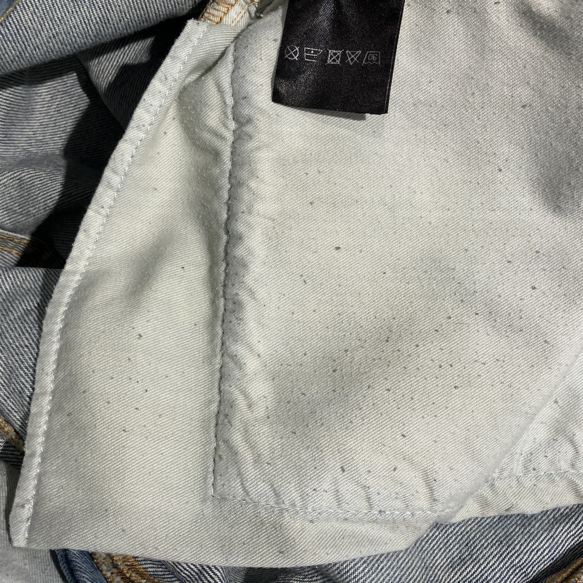 VETEMENTS TRASHED BIG SHAPE DENIM SHORTSハーフパンツ 古着・中古-8枚目のアイテム画像