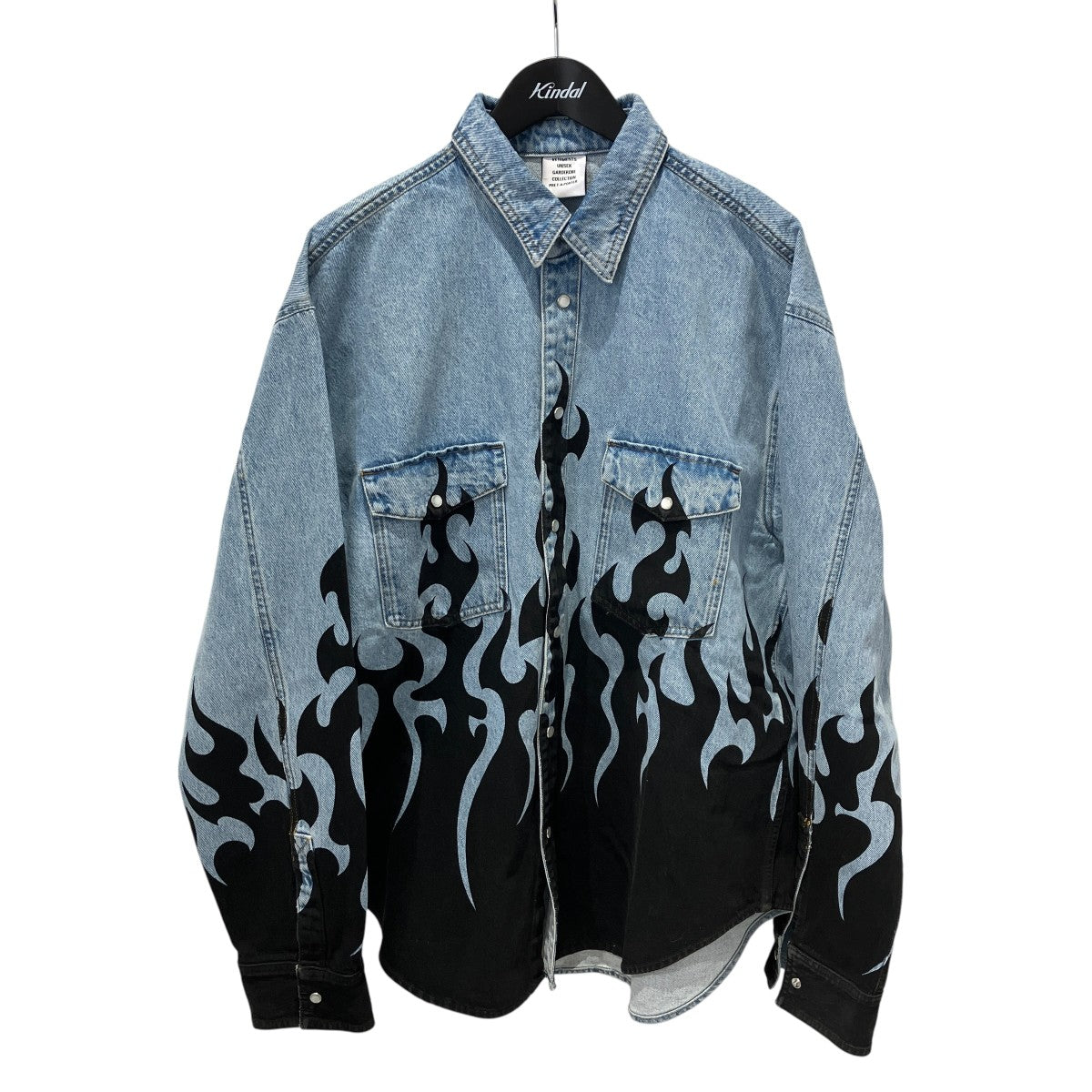 VETEMENTS Fire Denim Shirt BlueデニムシャツUE64SH700N 古着・中古-1枚目のアイテム画像