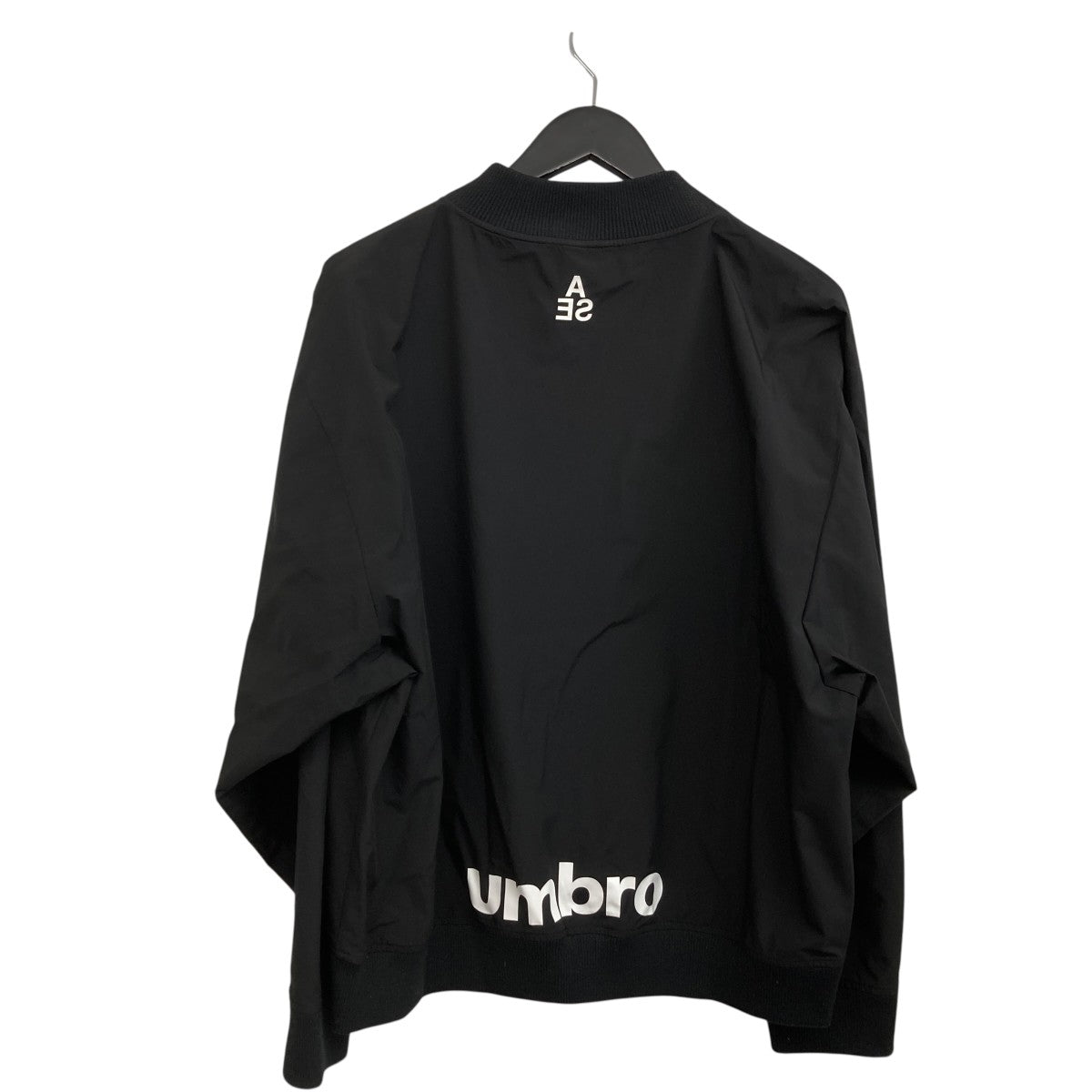 UMBRO Pullover Nylon V NeckスウェットWDS-UMB-02