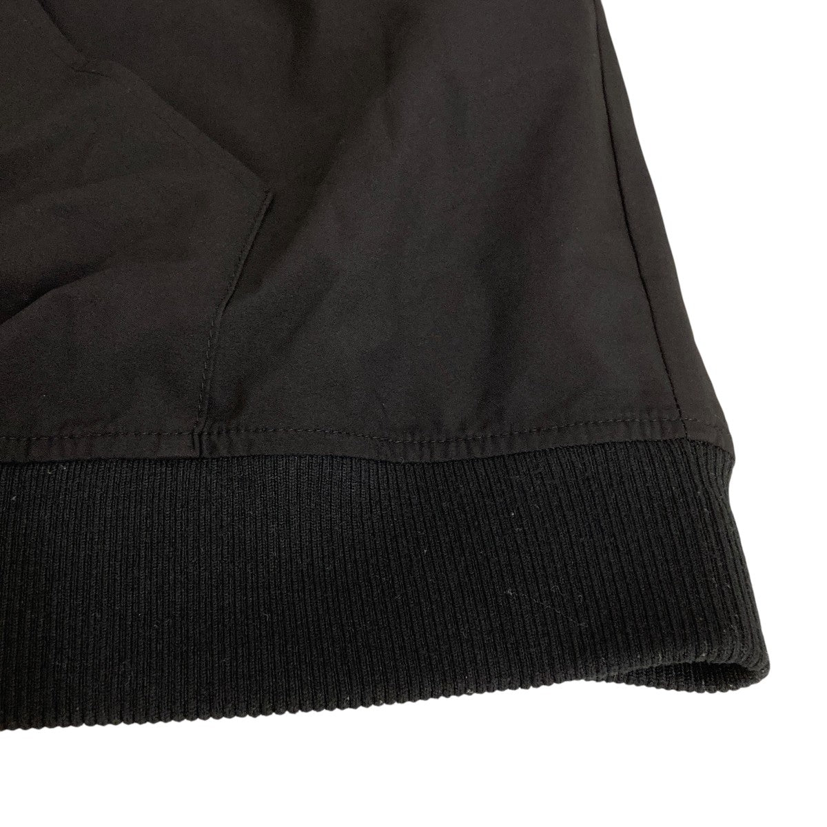 UMBRO Pullover Nylon V NeckスウェットWDS-UMB-02
