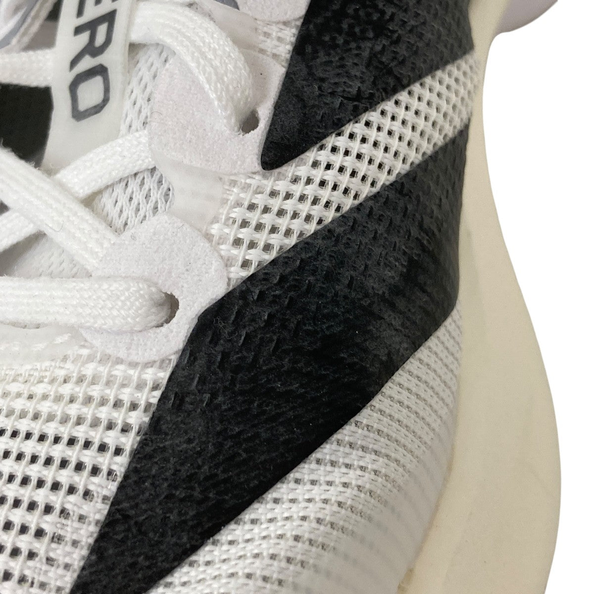 Adizero Boston 13スニーカーJS4939