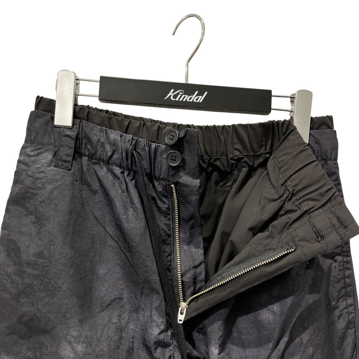 Button Layered Design Nylon Pantsパンツgrapt1335