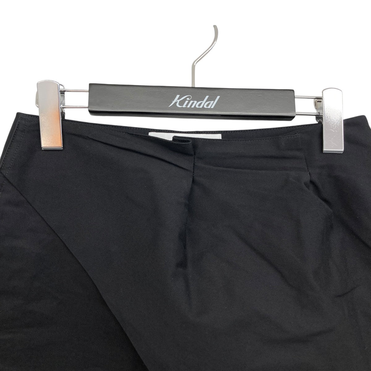 Logo Patch Pleated Cotton Shortsハーフパンツ1727170