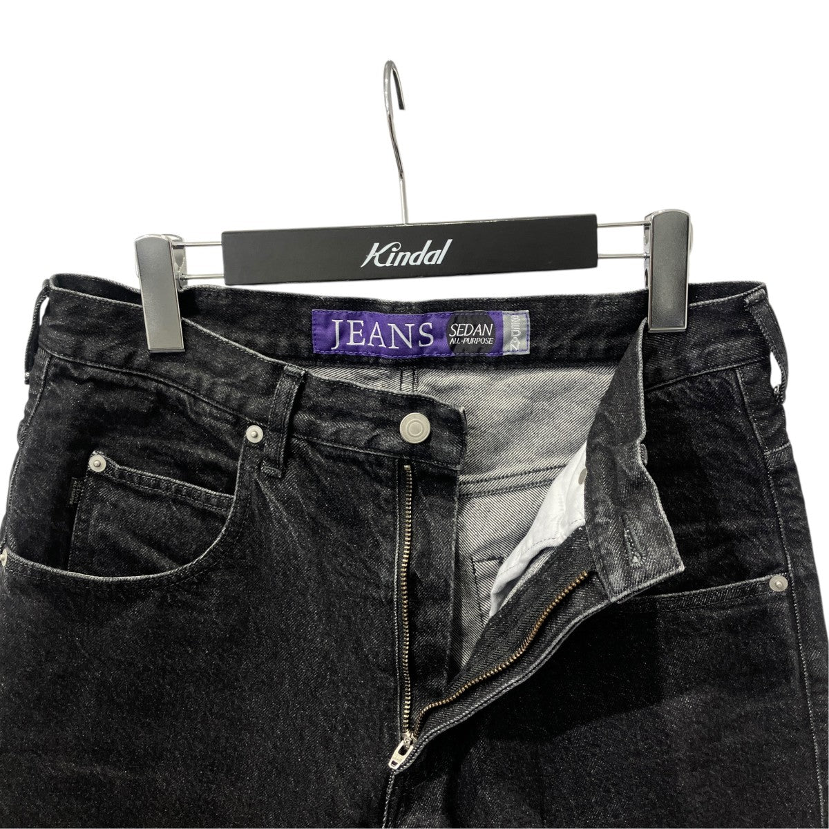 24FWOG Logo Classic Fit JeansデニムパンツSD24F-PT09