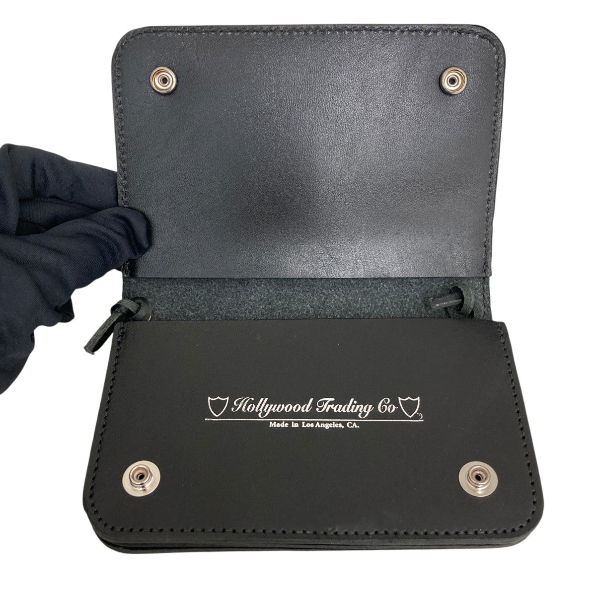 SHOULDER WALLET WITH STAR STUDSショルダーウォレット