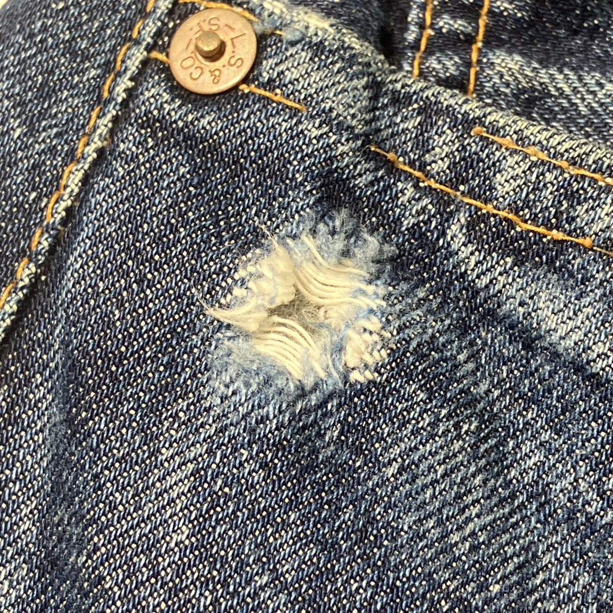 90s501XX 米国 バレンシア製デニムパンツ555 0700 60136-3