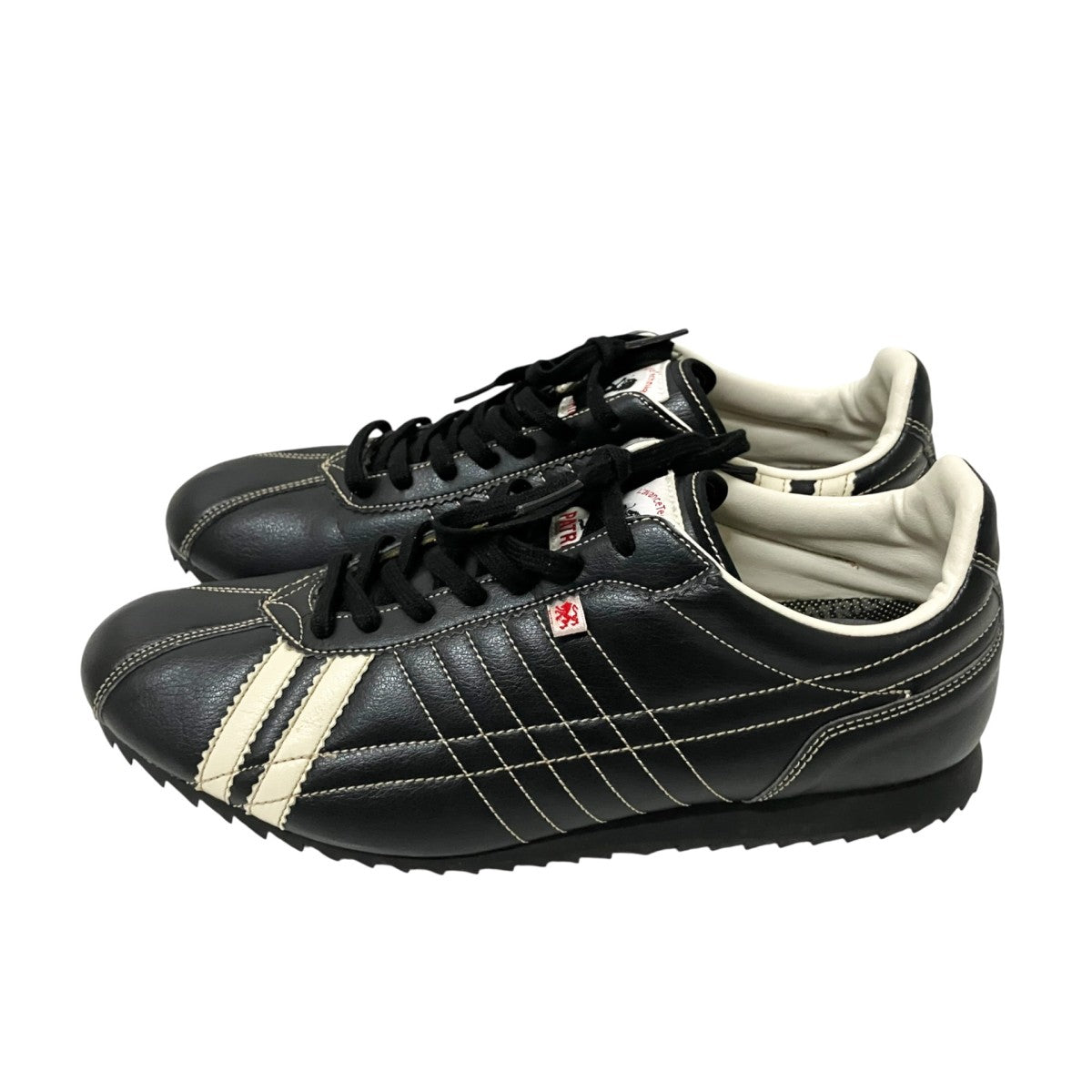 ローカットスニーカー26751