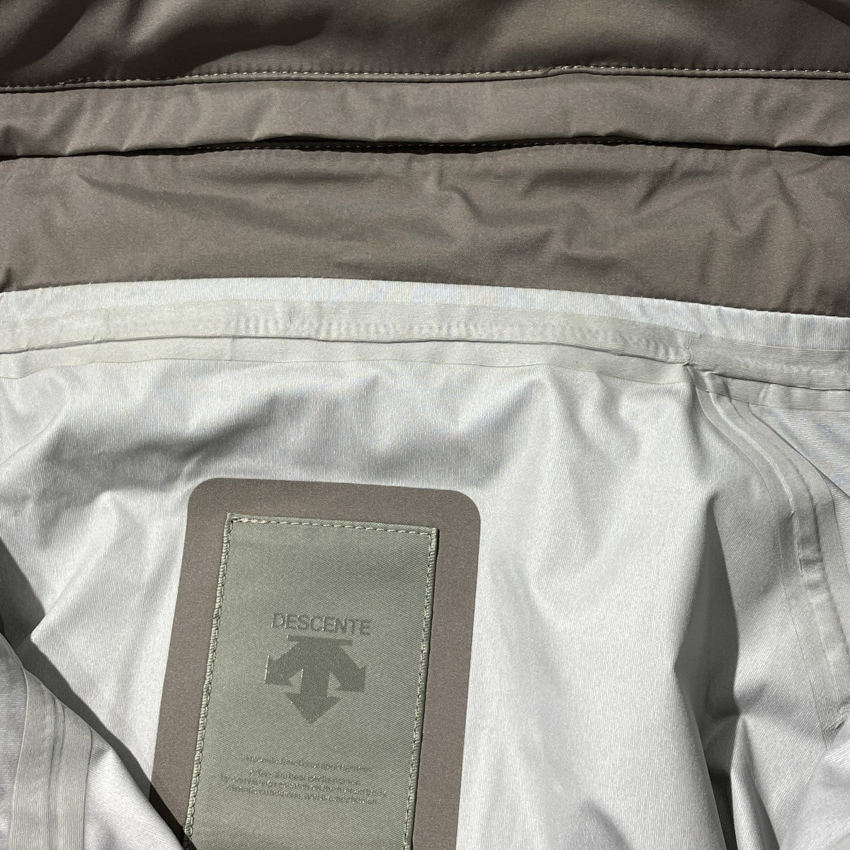 HARD SHELL JACKET CREASマウンテンパーカーDX-G1398ED