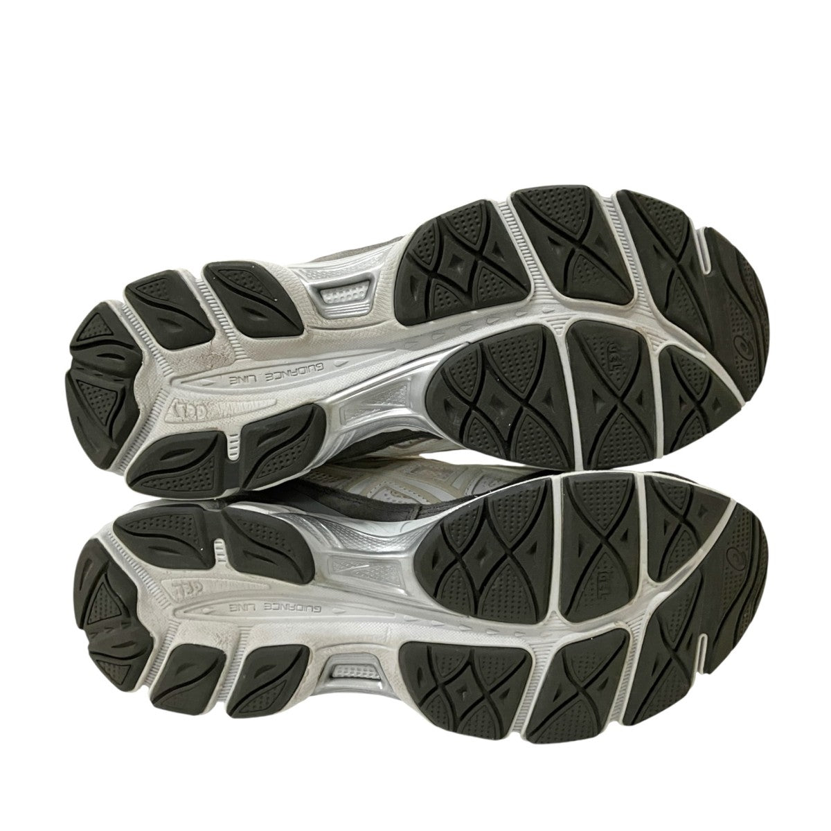 GEL-NYC CONCRETEスニーカーF750126