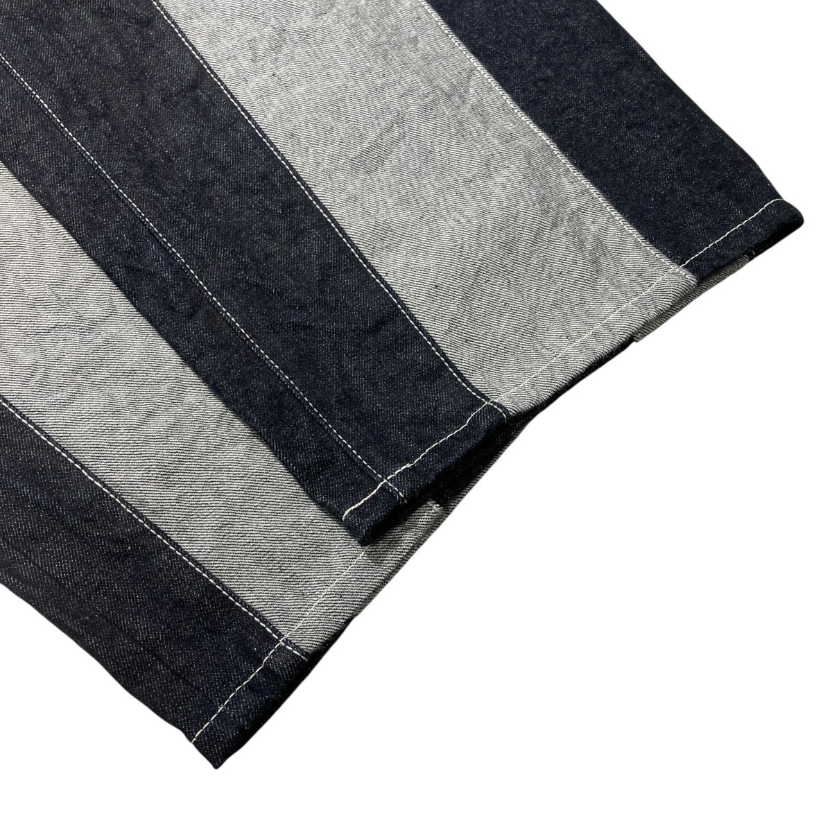 PANELED STRIPE BAGGY JEANデニムパンツ