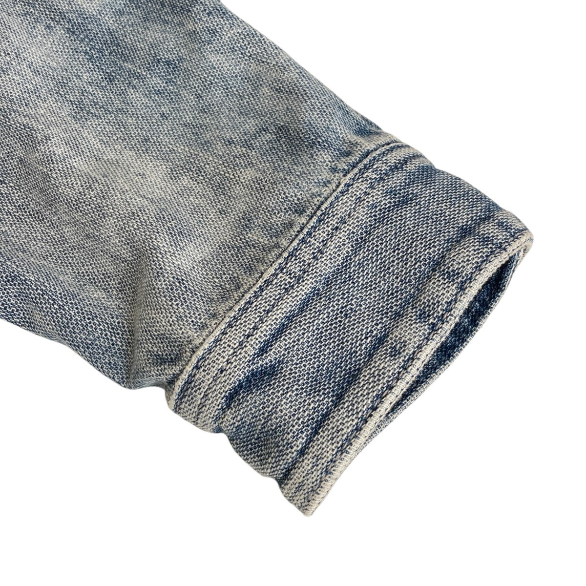 Shirt in distressed honeycomb denimデニムシャツ068TY