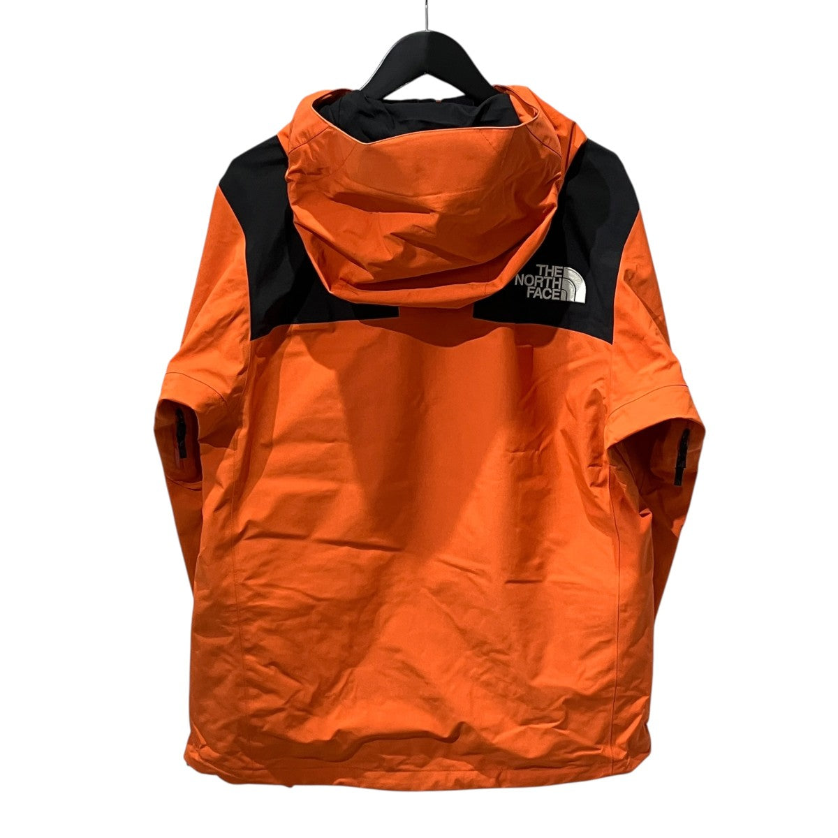 Mountain JacketマウンテンパーカーNP61800