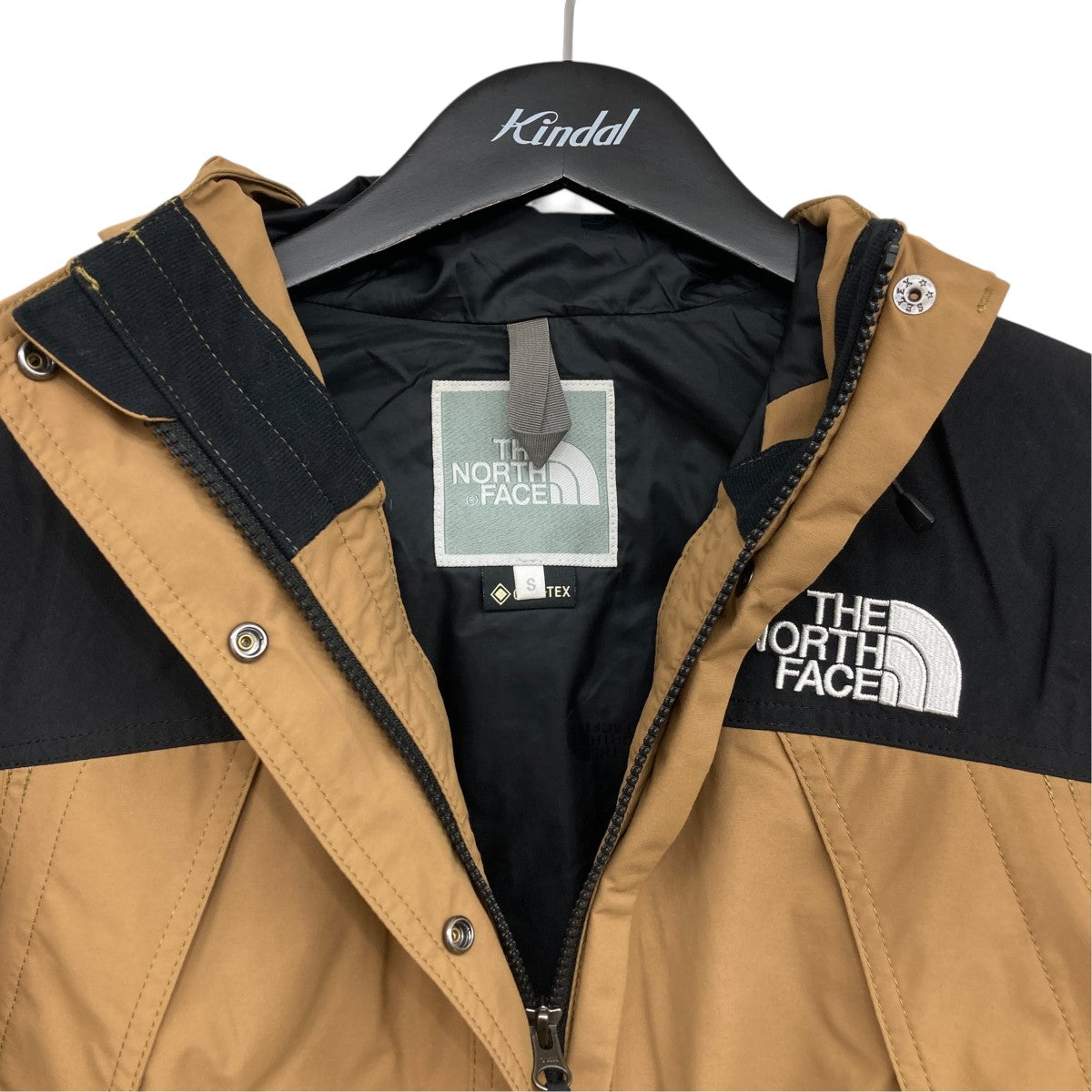 Mountain Light JacketマウンテンパーカーNPW61831