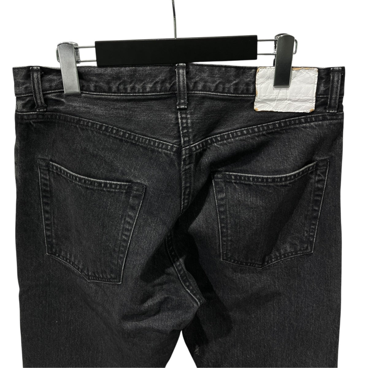25SSStraight Fit Black Denim Pantsデニムパンツ4120600002