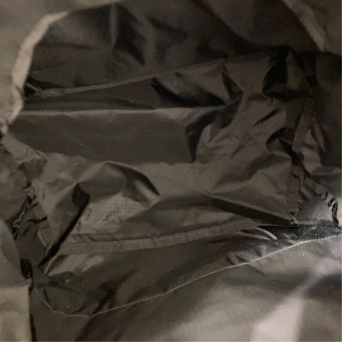 Ultralight Black Hole Tote Pack 27Lバックパック48809FA24