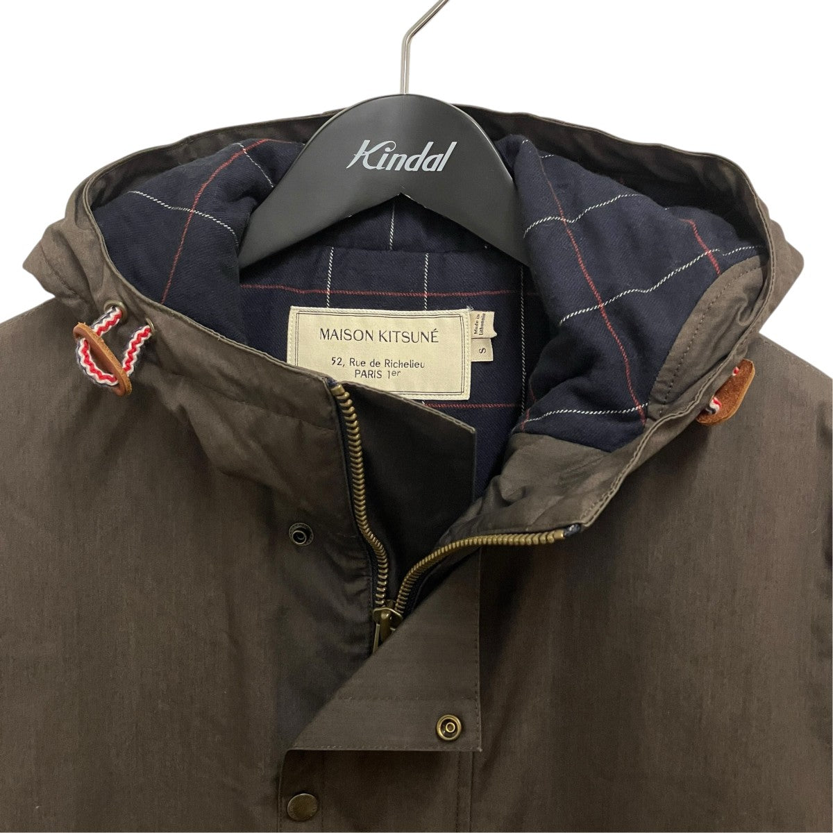 MAISON KITSUNE 中綿コートKMO-0652-B 古着・中古-3枚目のアイテム画像