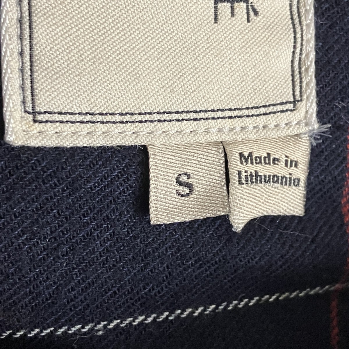 MAISON KITSUNE 中綿コートKMO-0652-B 古着・中古-7枚目のアイテム画像