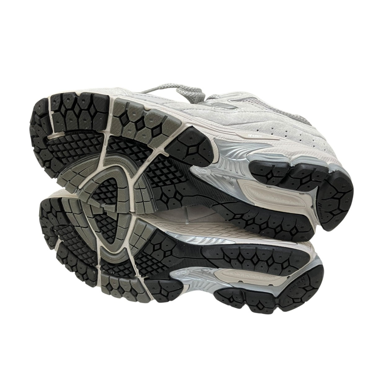 NEW BALANCE スニーカーML2002R0 古着・中古-4枚目のアイテム画像