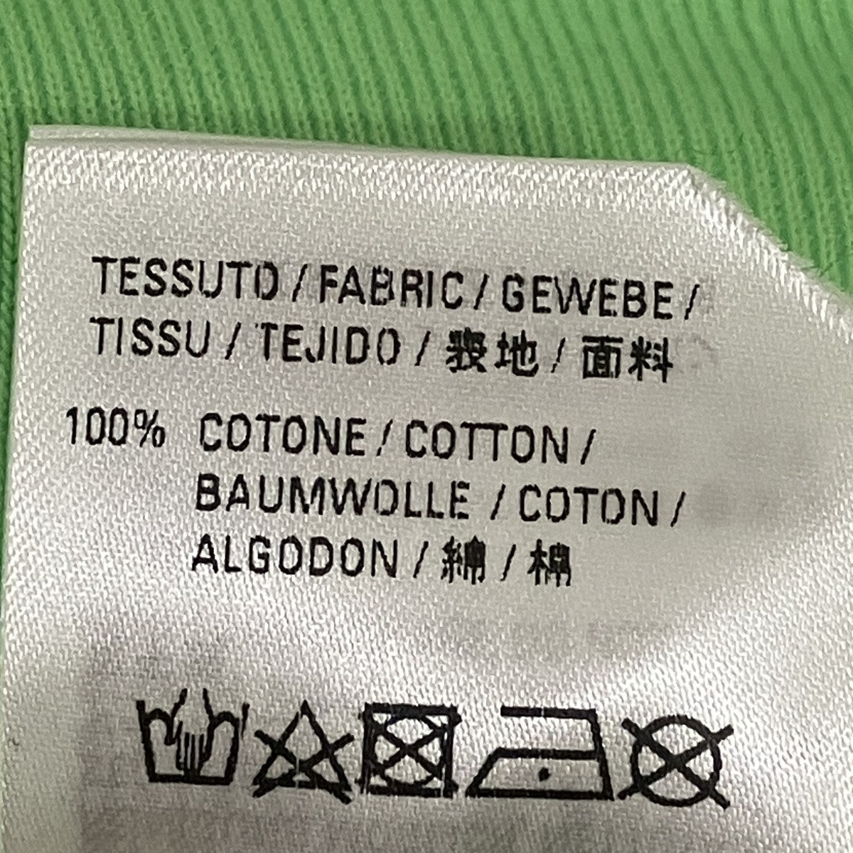 フーディー570792