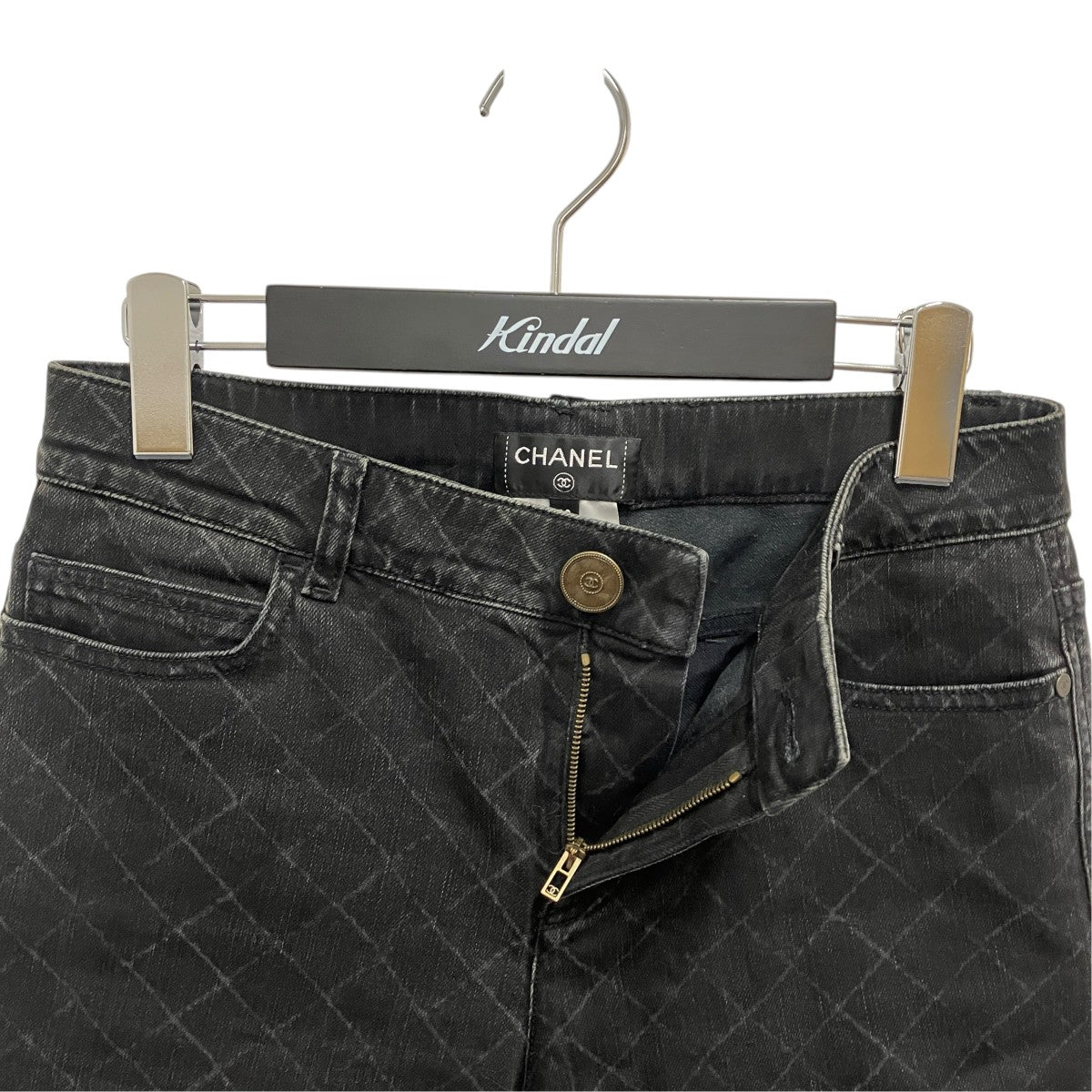 CHANEL キルティング裾ジップストレッチデニムパンンツデニムパンツP56067V42237 古着・中古-3枚目のアイテム画像
