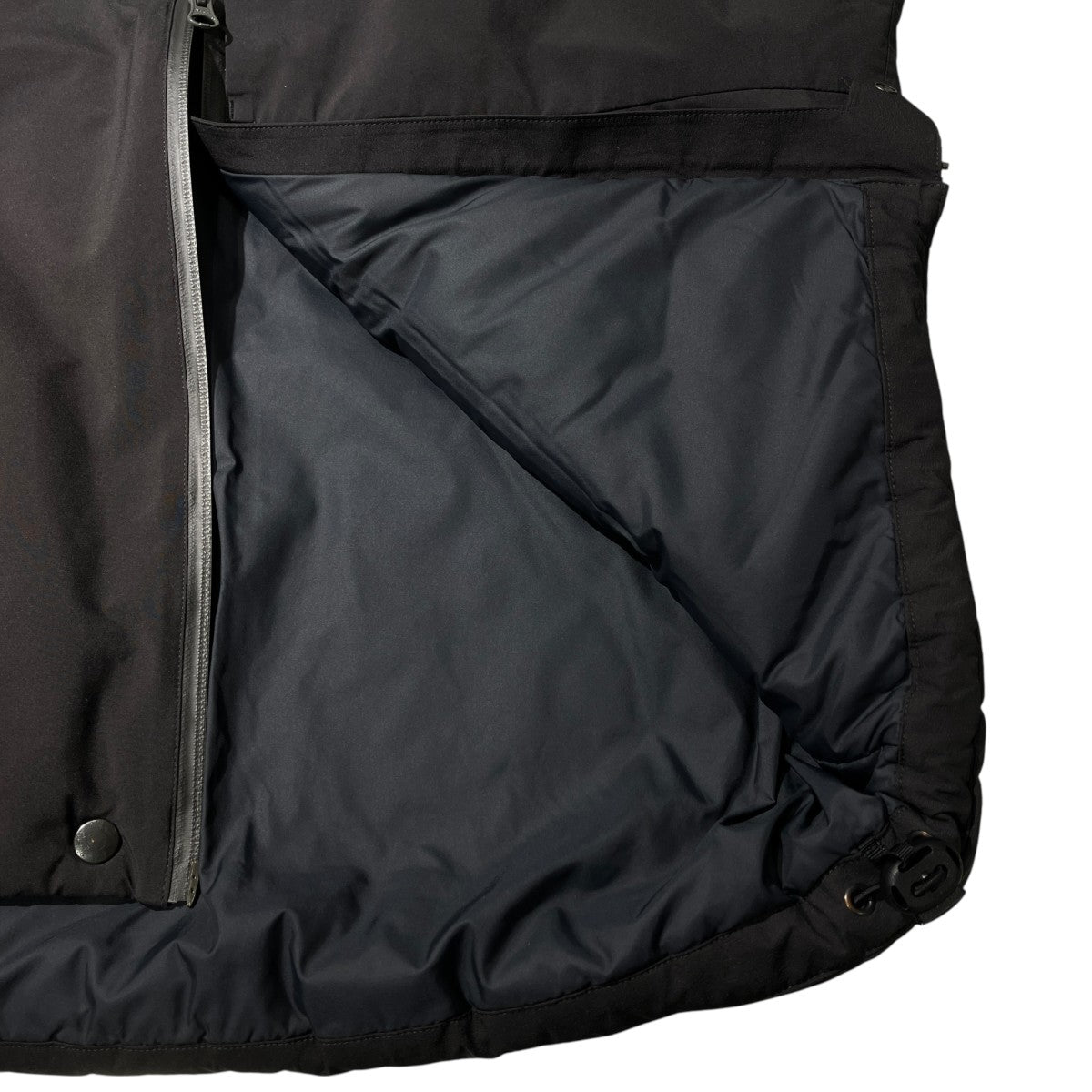 TILAK CLIMASHIELD APEX中綿ベスト 古着・中古-4枚目のアイテム画像