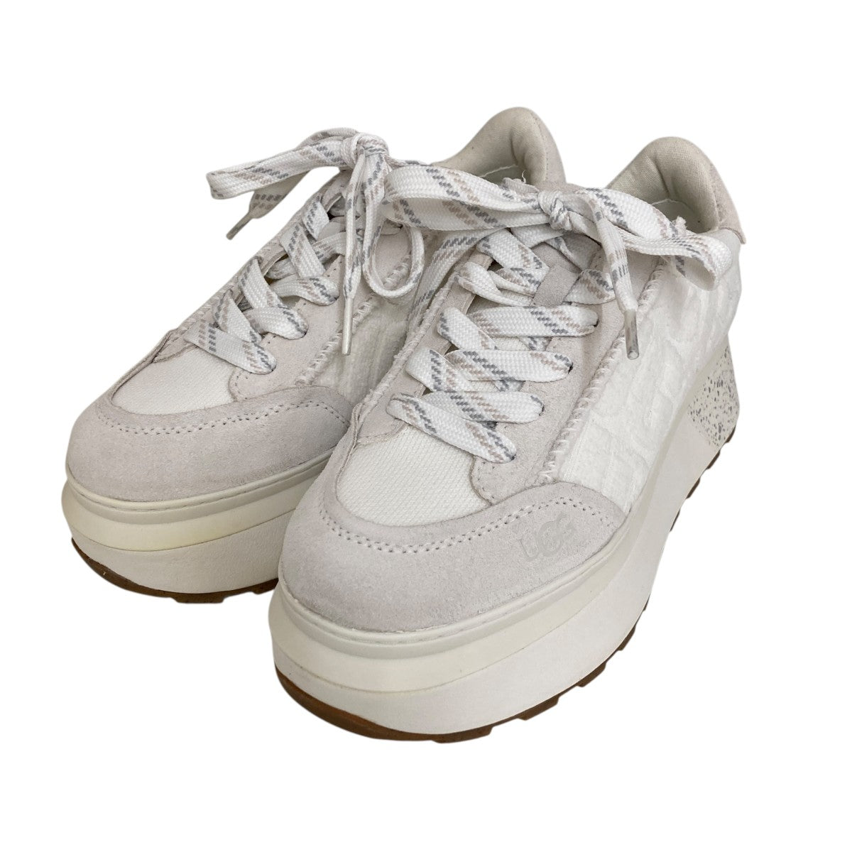 UGG MARIN LACE LOGOローカットスニーカー1125025 古着・中古-1枚目のアイテム画像