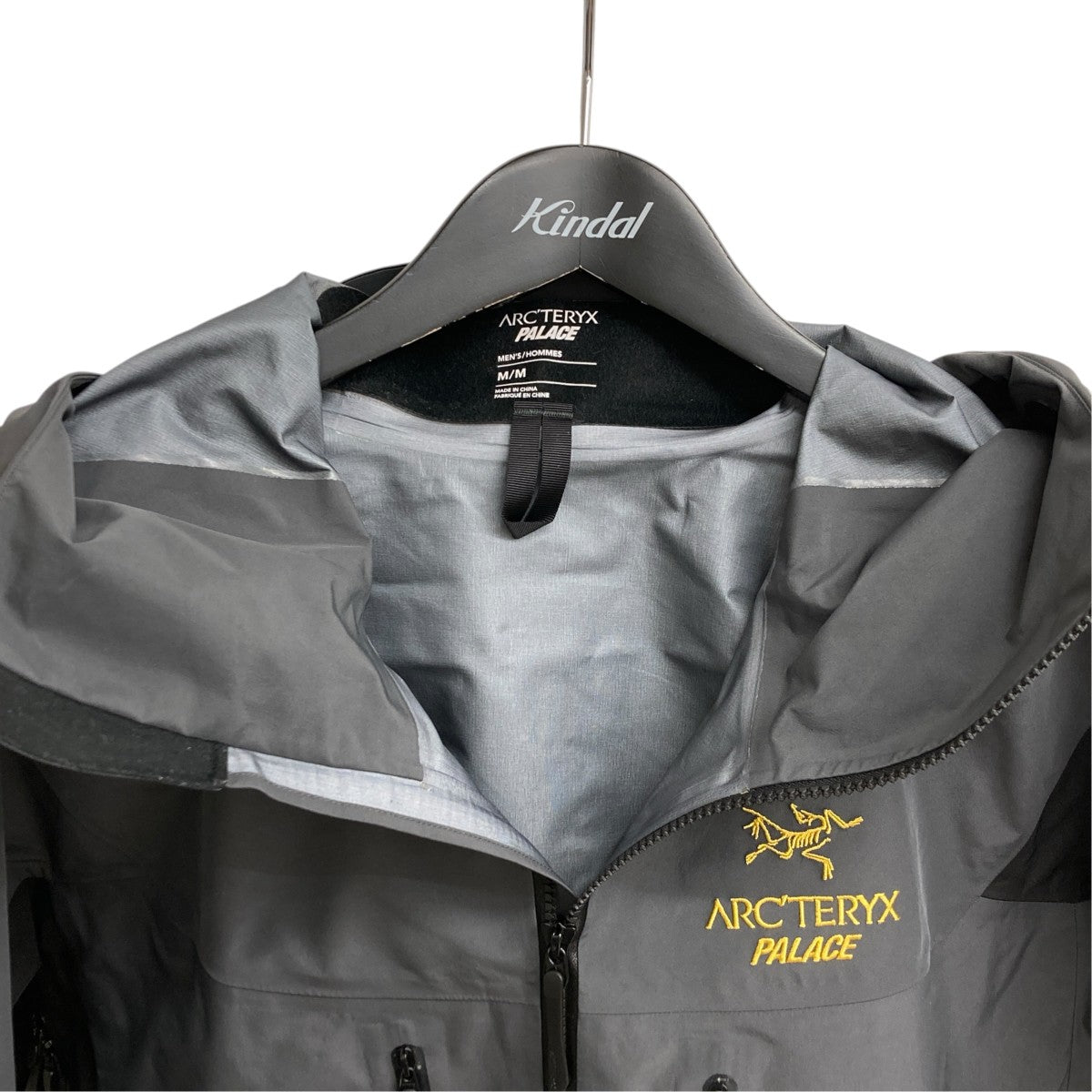 ARC’TERYX×PALACE PALACE ARC’TERYX ALPHA SV JACKETジャケット25681 古着・中古-3枚目のアイテム画像