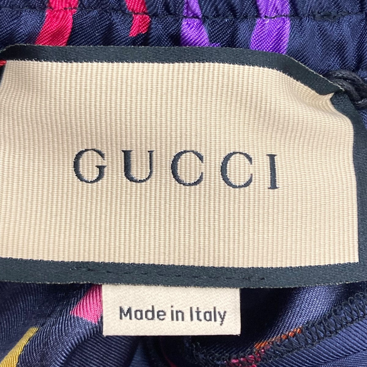 GUCCI(グッチ) 2022SS GG総柄 シルク ショート パンツ 672698 ネイビー サイズ 48｜【公式】カインドオルオンライン  ブランド古着・中古通販【kindal】