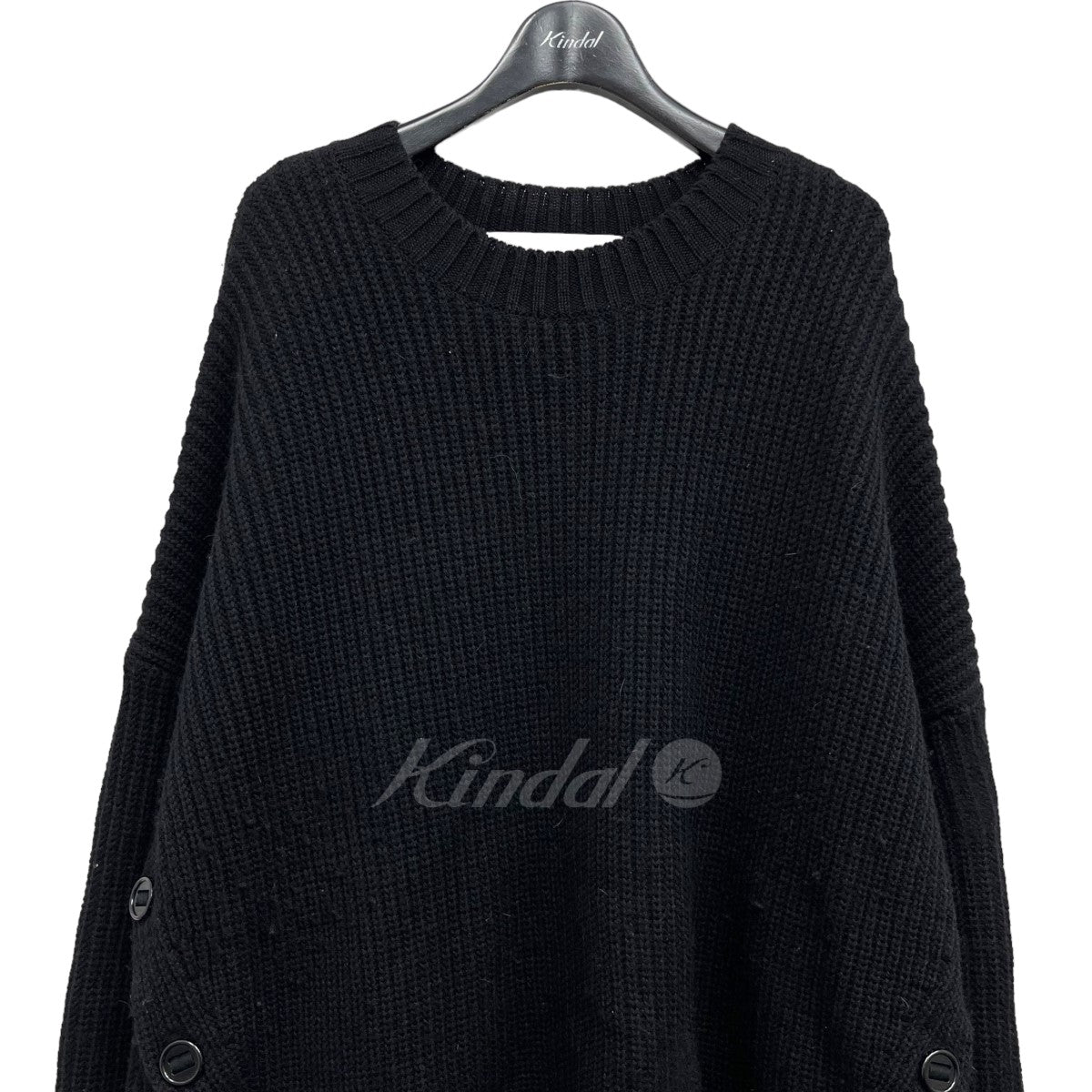 JOHN LAWRENCE SULLIVAN(ジョンローレンスサリバン) ｢FRONT SIDE BUTTONED CN SWEATER｣サイド ボタンニット 4B001-0120-36 ブラック サイズ S｜【公式】カインドオルオンライン ブランド古着・中古通販【kindal】