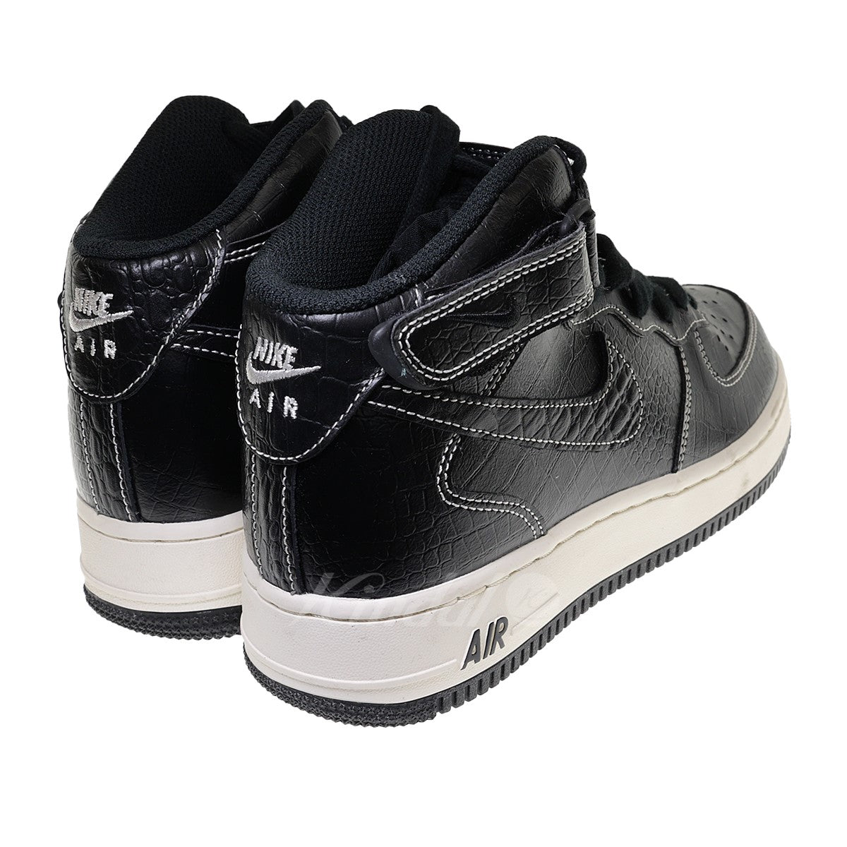 AIR FORCE 1 MID 07 LV8　エアフォース1　スニーカー　DV1029-010