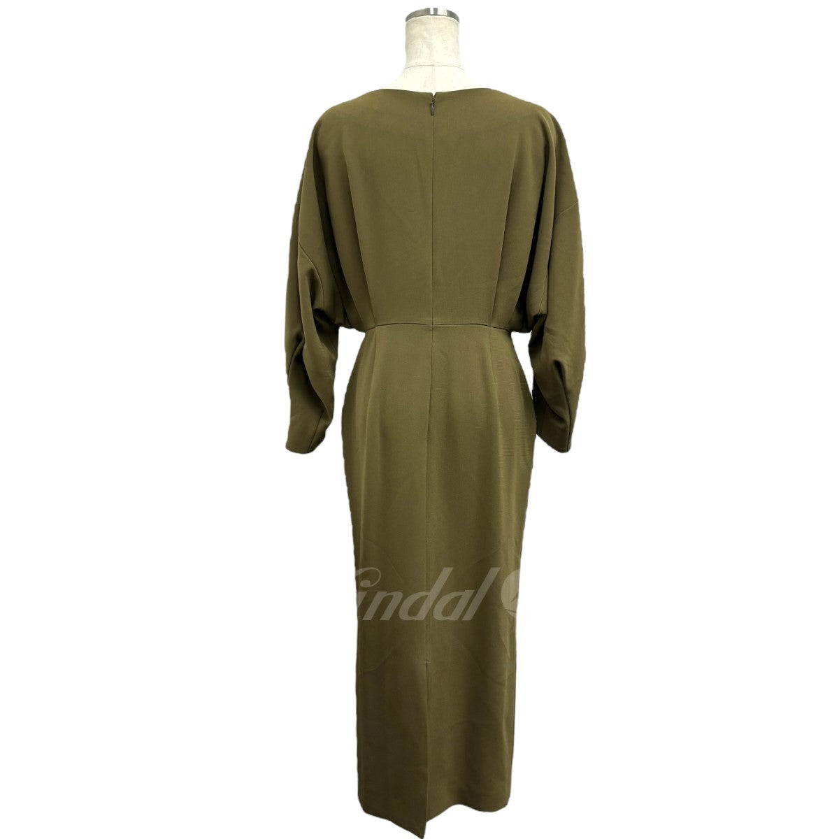 mame kurogouchi(マメ クロゴウチ) 「Curved Line Neck Dress KHAKI」ドレス MM22PF-DR734  オリーブ サイズ 14｜【公式】カインドオルオンライン ブランド古着・中古通販【kindal】