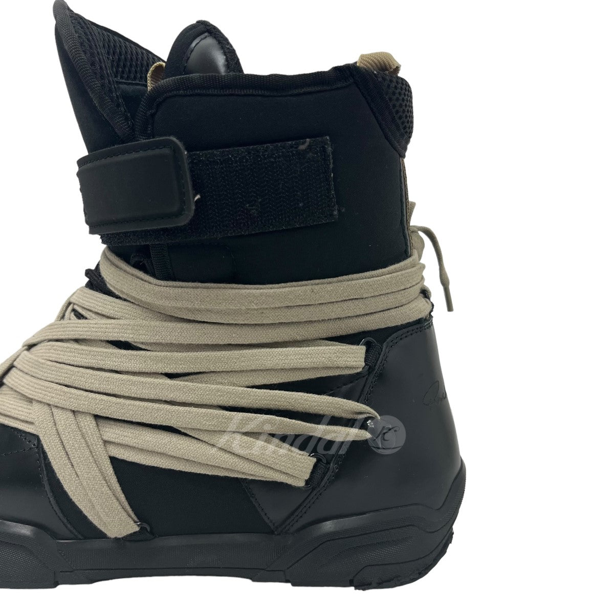 リックオウエンス モンクレールの｢AMBER SNOW BOOTS｣ ブーツです。 Rick Owens × MONCLER シューズ 古着・中古アイテム